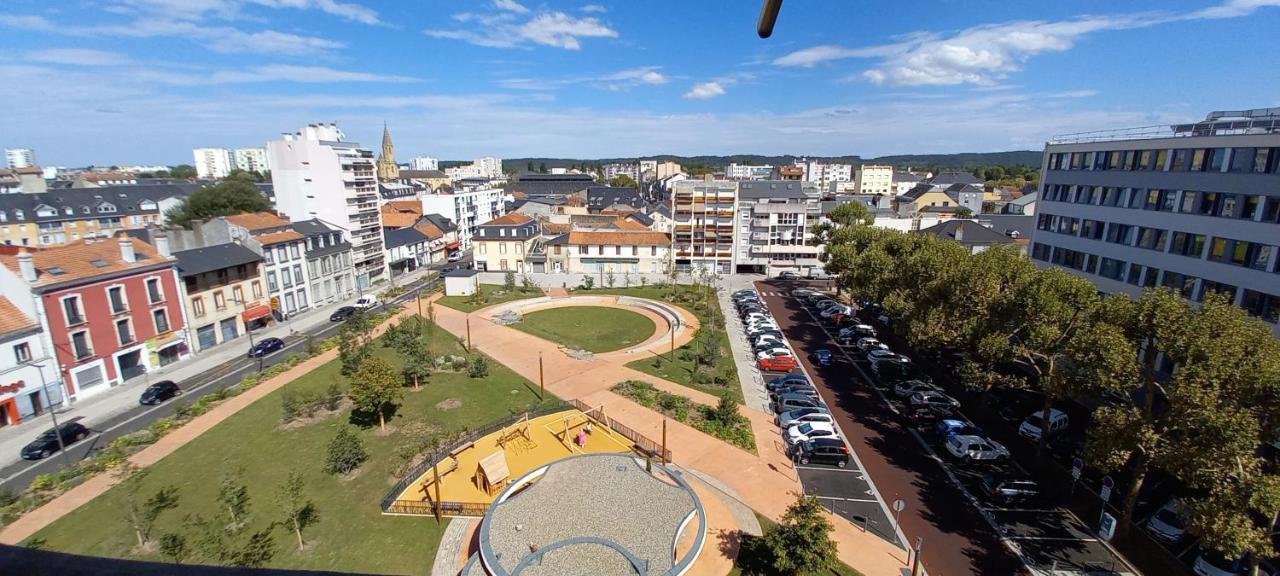 La Dolce Vita -T2 52M2- Dernier Etage- Terrasse-Parking-Wifi Fibre Διαμέρισμα Ταρμπ Εξωτερικό φωτογραφία
